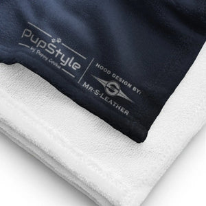 PupStyle + Mr-S-Leather | Custom Hood-Design | Badetuch