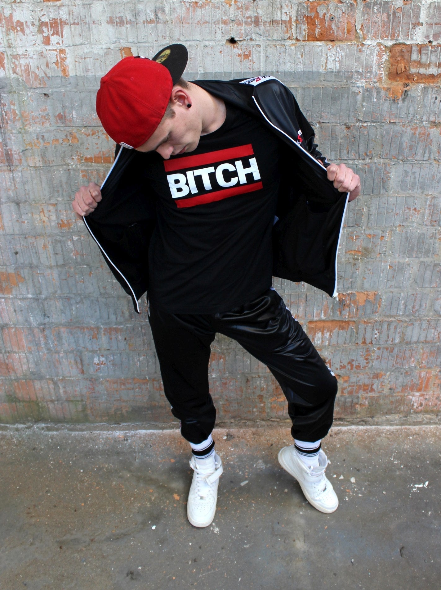 Sk8erboy® T-Shirt BITCH