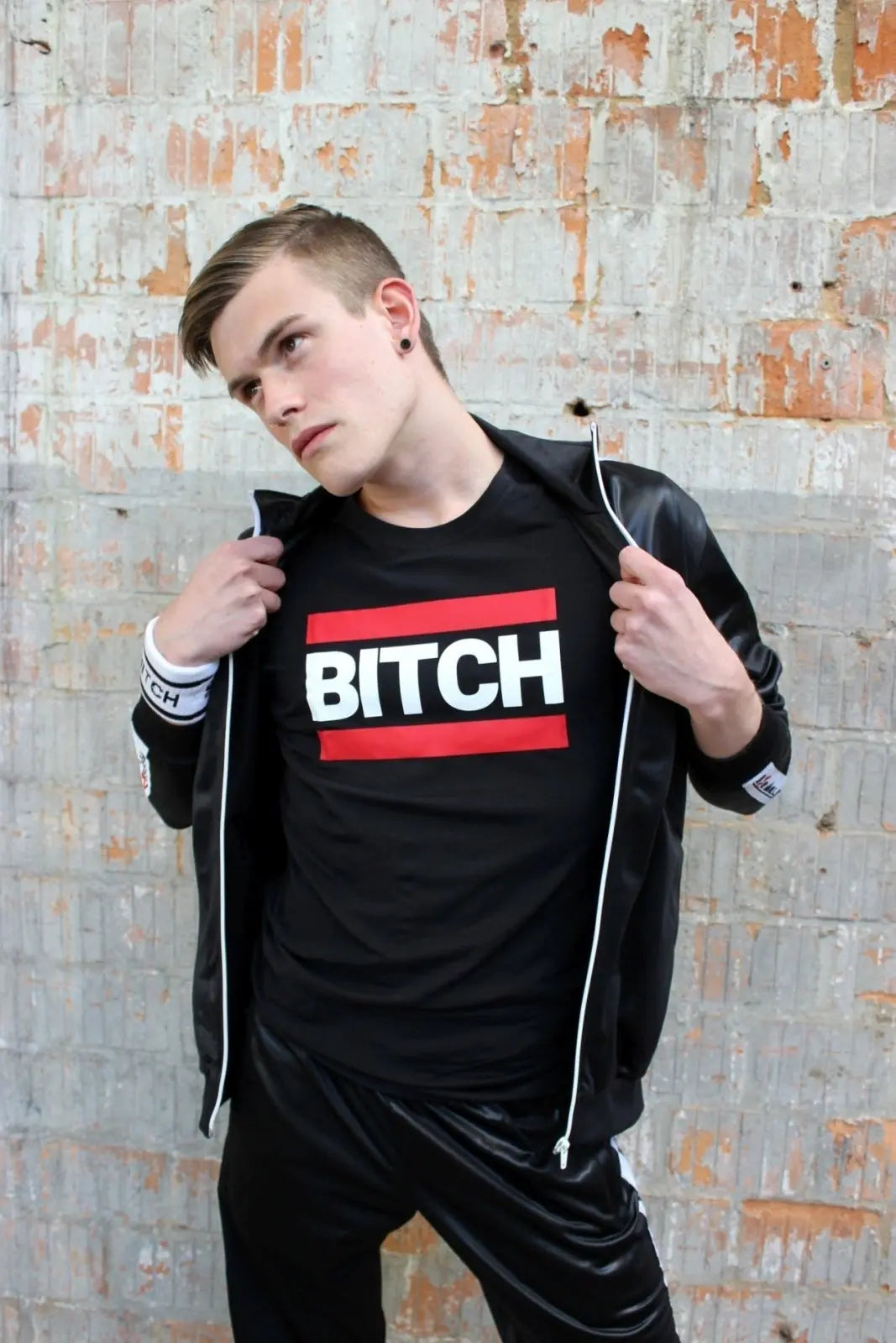 Sk8erboy® T-Shirt BITCH